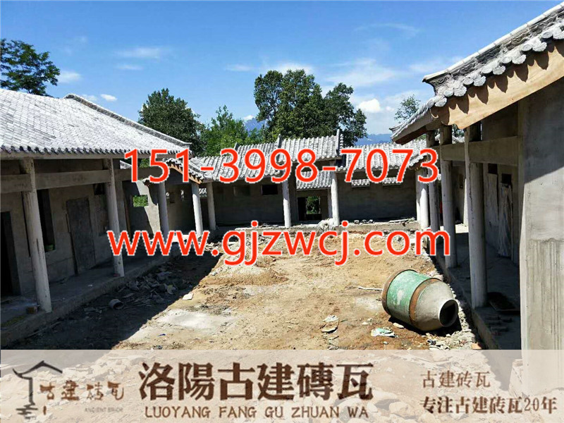 原來旅游景點仿古建筑都在使用他們家的青磚青瓦